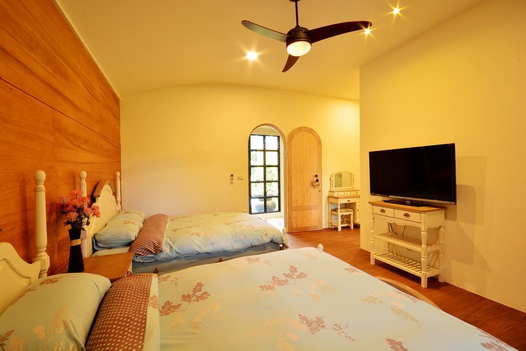Happy Hill B&B جيان المظهر الخارجي الصورة